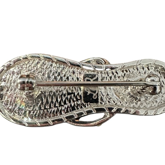 Lady Remington, Vintage Lia Sophia, Blue Flip Flop Pin w/AB Crystals.Silver Tone - Picture 8 of 12